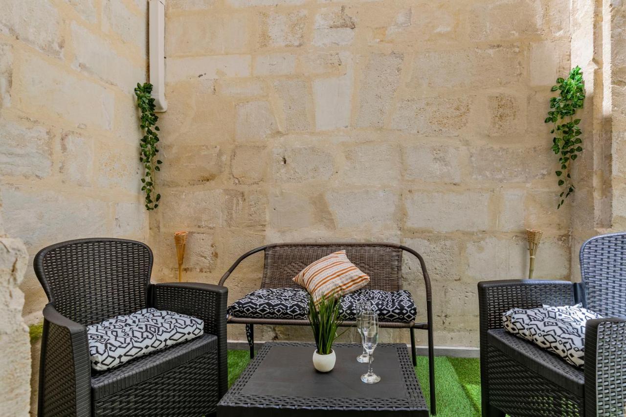 Appartement Jungle - Libourne Centre - 4 Pers - Sauna - Netflix Экстерьер фото